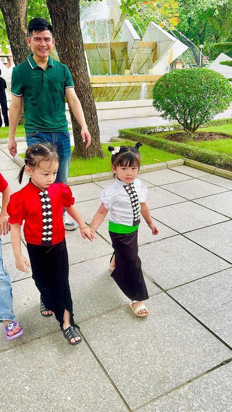 Thỏa lòng nhớ nhung, em bé Điện Biên đến Hà Nội gặp các chú bộ đội: Háo hức dậy sớm hơn cả ngày tập luyện! - 5