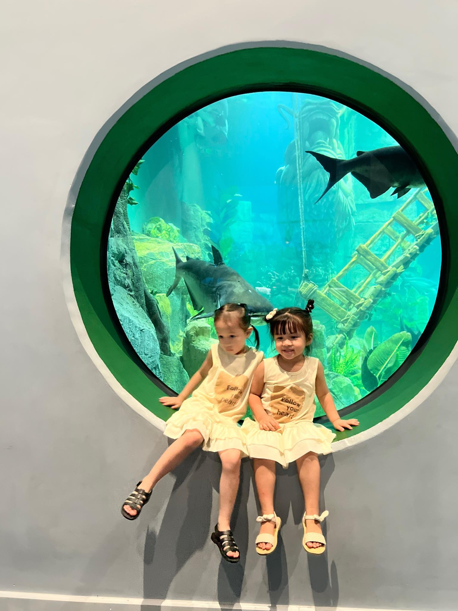 Thỏa lòng nhớ nhung, em bé Điện Biên đến Hà Nội gặp các chú bộ đội: Háo hức dậy sớm hơn cả ngày tập luyện! - 6