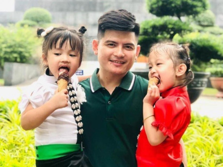 Thỏa lòng nhớ nhung, em bé Điện Biên đến Hà Nội gặp các chú bộ đội: Háo hức dậy sớm hơn cả ngày tập luyện!