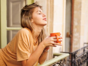 Eva tám - Muốn trở thành người tự tin hơn, làm ngay 8 điều đơn giản này mỗi sáng