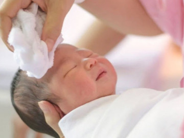 Quiz: 10 sai lầm khi chăm sóc da bé sơ sinh ai lần đầu làm mẹ cũng dễ mắc