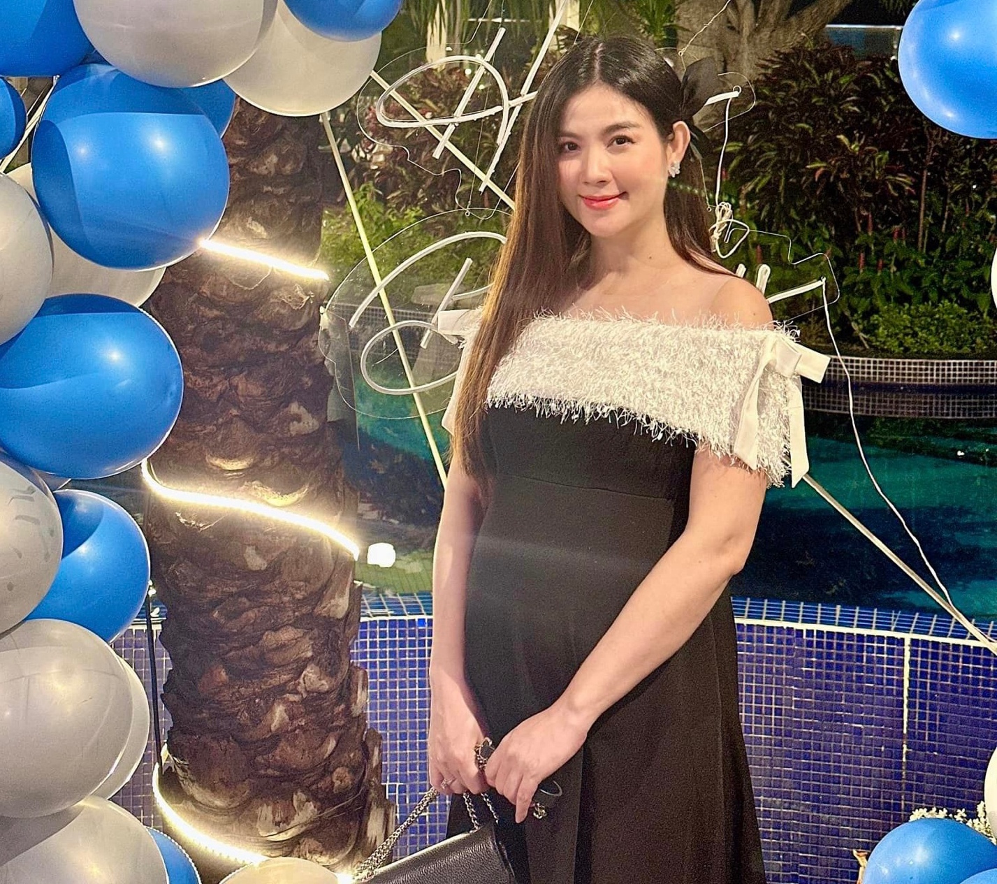 Kha Ly công khai tin vui khi mang bầu 7 tháng.