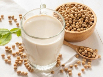 Uống thứ này thay nước lọc mỗi ngày, người đàn ông có bộ ngực lớn cực nhanh, bác sĩ khuyên: Phụ nữ đừng học theo