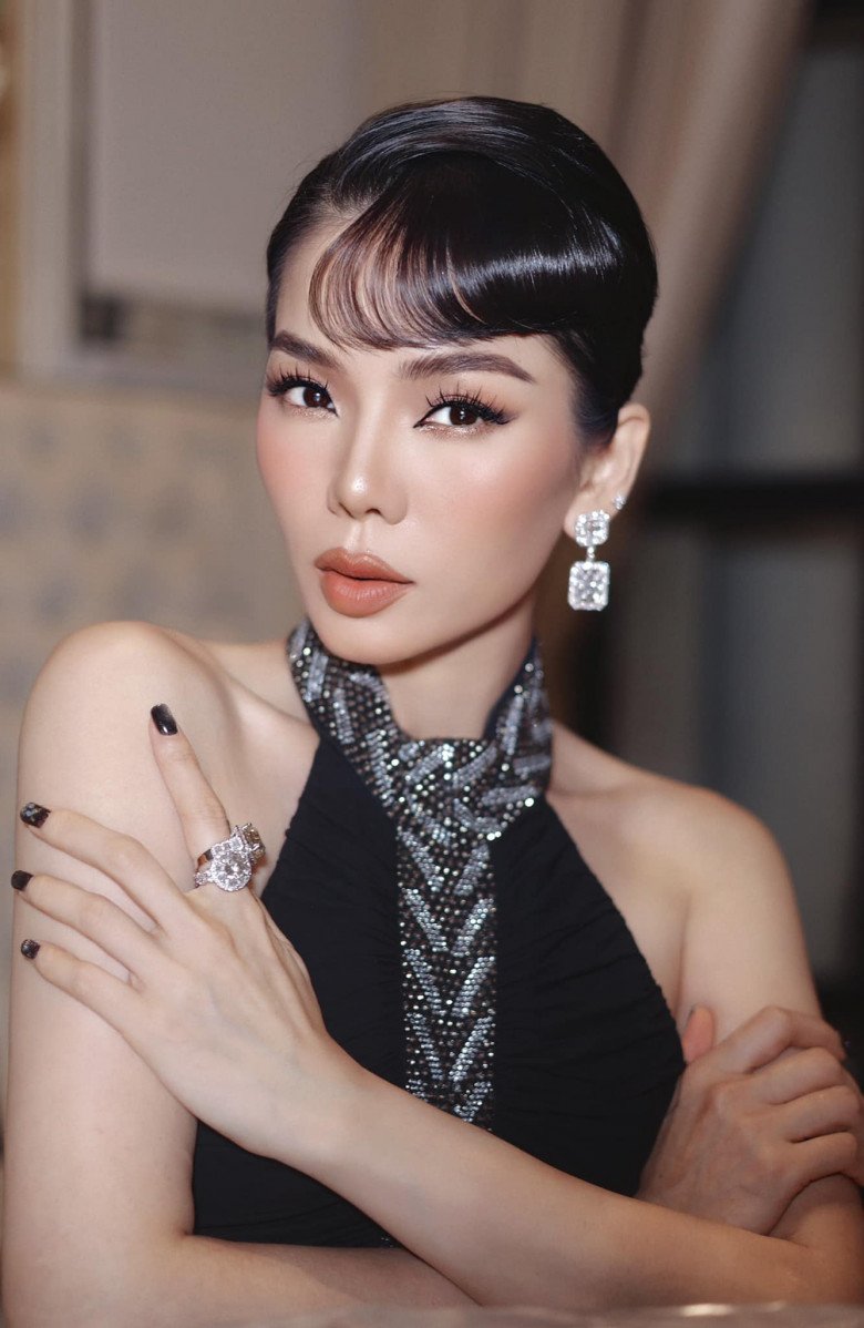 Đọ phong cách 3 bà hoàng kim cương của showbiz Việt, người cuối cùng lẻ bóng tuổi 41 - 2