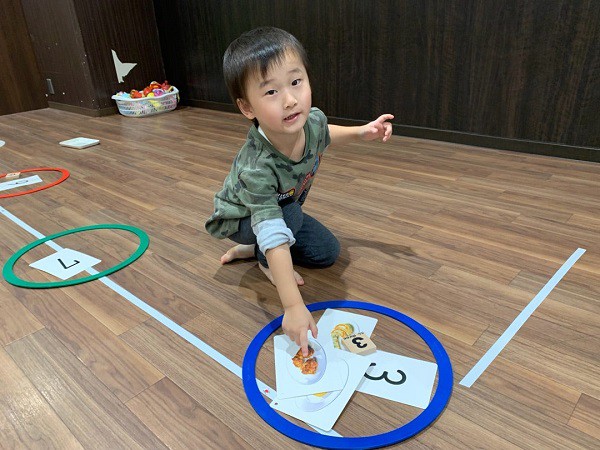 Muốn dạy con giỏi Toán từ nhỏ, lúc vui chơi chỉ cần làm tốt 3 việc là đủ - 4