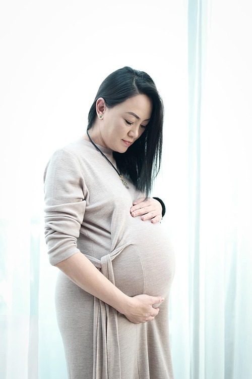 Hành trình mang thai được bà mẹ nổi tiếng không ngần ngại chia sẻ trên trang cá nhân.