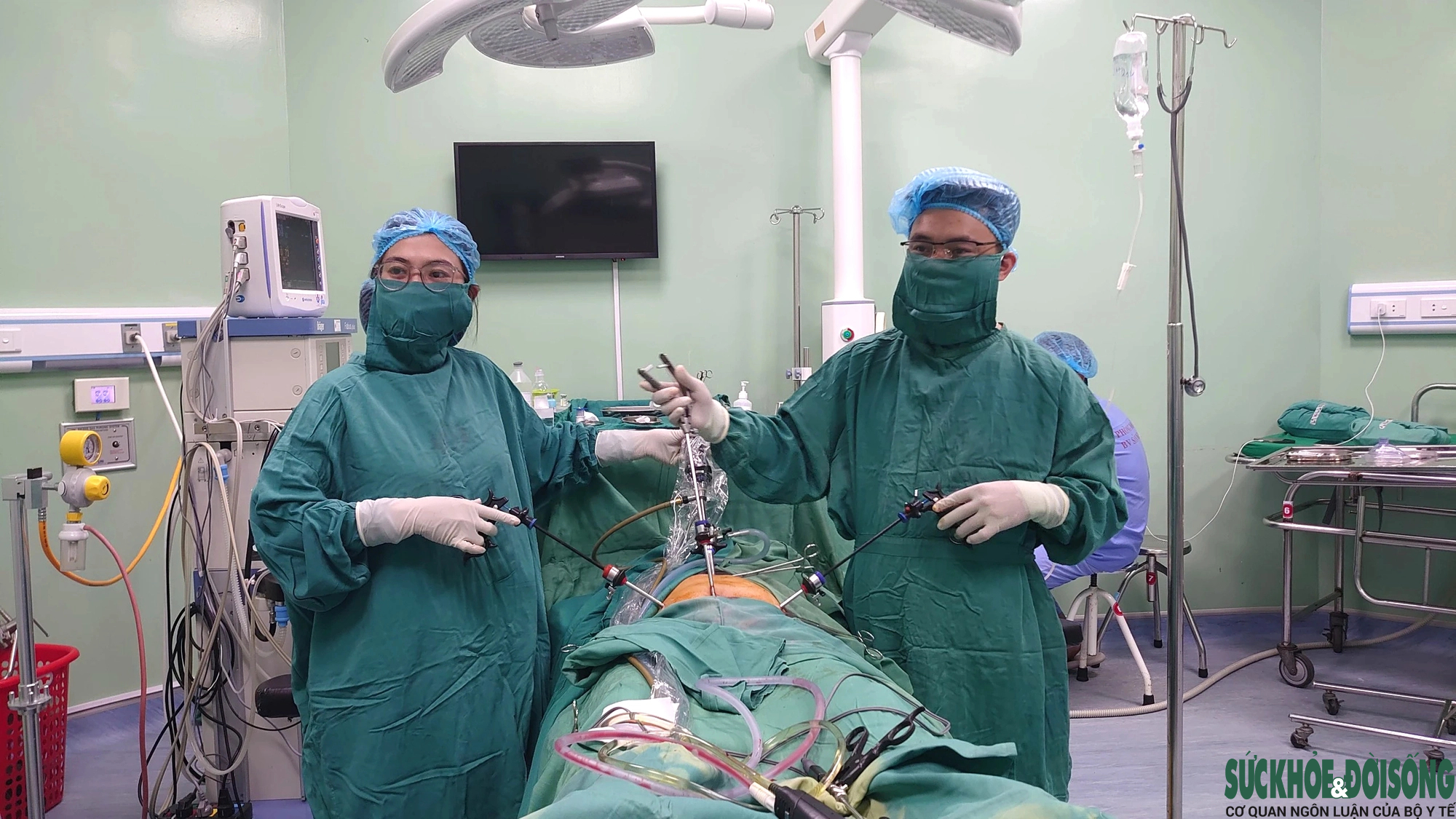 Mang thai ngoài tử cung là một cấp cứu sản khoa, cần được phát hiện và điều trị kịp thời để tránh các biến chứng, nguy hiểm đến tính mạng và sức khỏe người a classTextlinkBaiviet hrefhttps://eva.vn/phụ nữ/a.