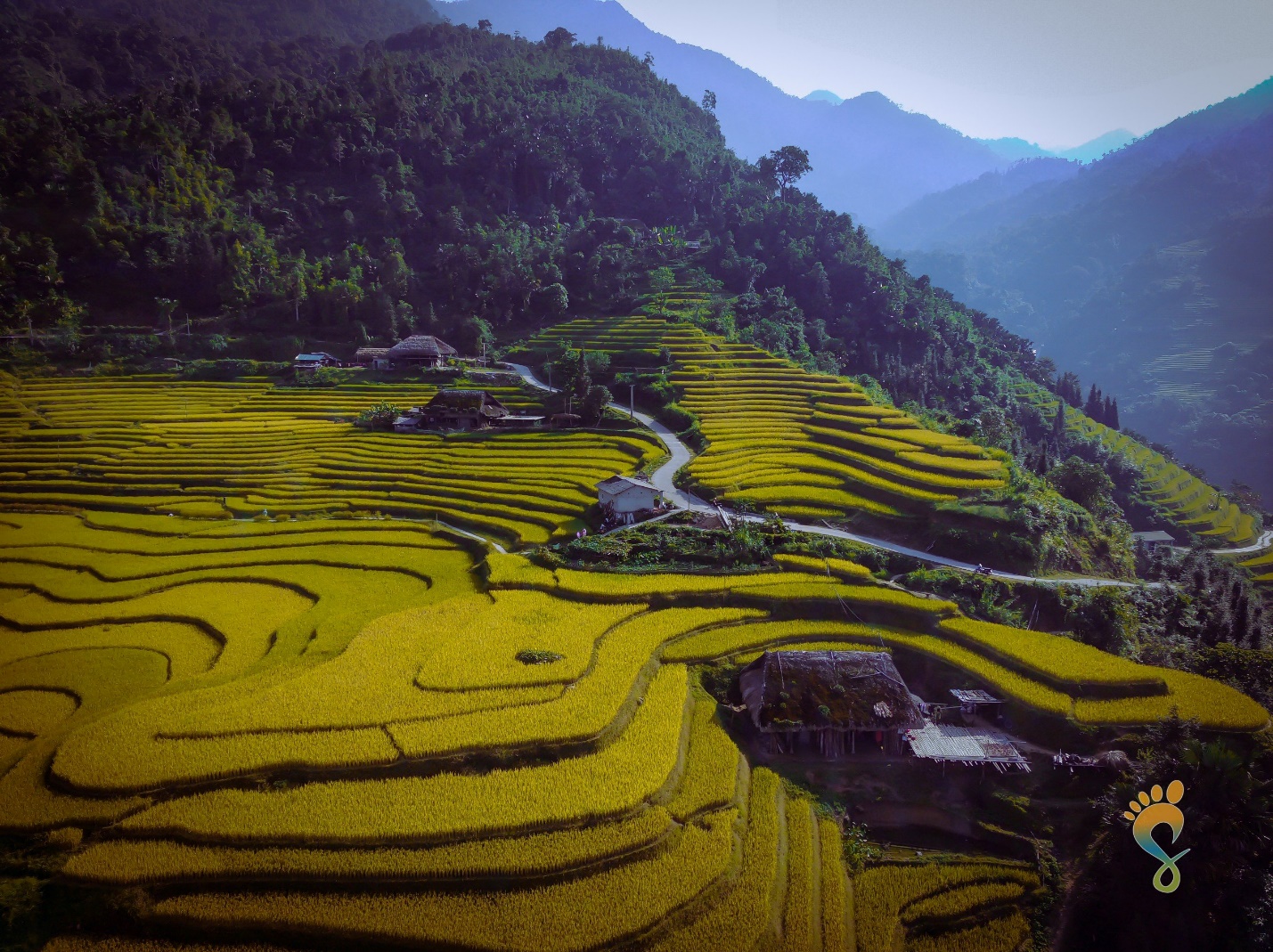 Đến Xà Phìn d ừng lại bất cứ nơi nào bạn cảm thấy đẹp để ghi lại những bức ảnh thú