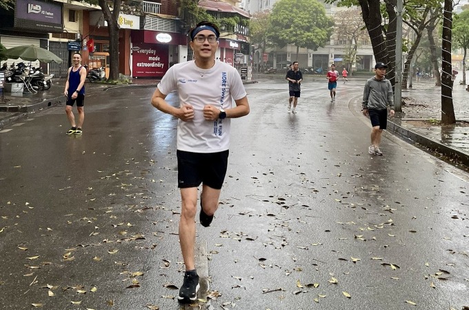 Anh Tuấn thường xuyên tham gia các giải chạy và từng chinh phục cột mốc 42 km. Ảnh: Nhân vật cung cấp