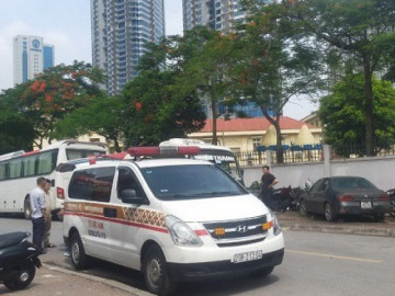 Phát hiện một người đàn ông tử vong trong ô tô
