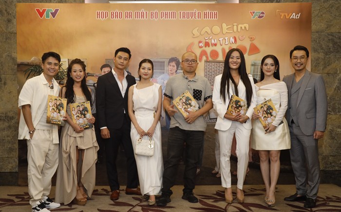 Sự kiện có sự tham gia của dàn diễn viên gồm Minh Thu, Diễm Hằng, Bích Ngọc, Tiến Lộc, Quang Minh, Mạnh Quân, Minh Cúc, cùng đạo diễn Bùi Quốc Việt.