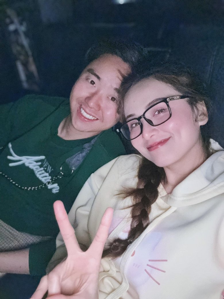 Sao Việt 24h: Trang Trần đi làm cỏ vườn kiếm từng đồng bên Mỹ, sau khi thừa nhận bị anti-fan dồn vào đường cùng - 11