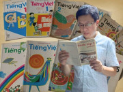 Độc lạ người đàn ông ở Bình Dương mất 15 năm để đi sưu tầm sách giáo khoa cũ vì 2 chữ đam mê
