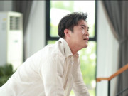 Yêu - Bóc tôm cho vợ nhưng bị đánh ngay trước mặt bố mẹ, anh trai tôi lại nói lời xin lỗi vợ