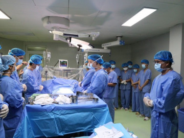 Quả thận của người bị tai nạn giao thông chết não cứu được 2 người bệnh suy thận ở Huế