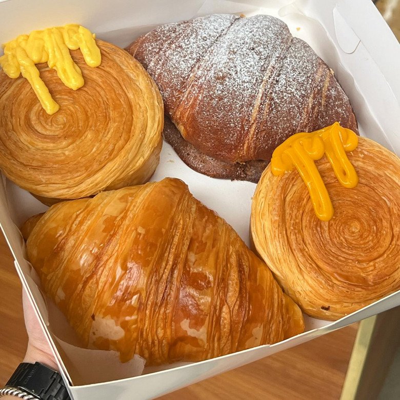 Giới trẻ rỉ tai nhau 5 tiệm bánh Croissant amp;#34;đỉnhamp;#34; nhất Hà Nội - 1