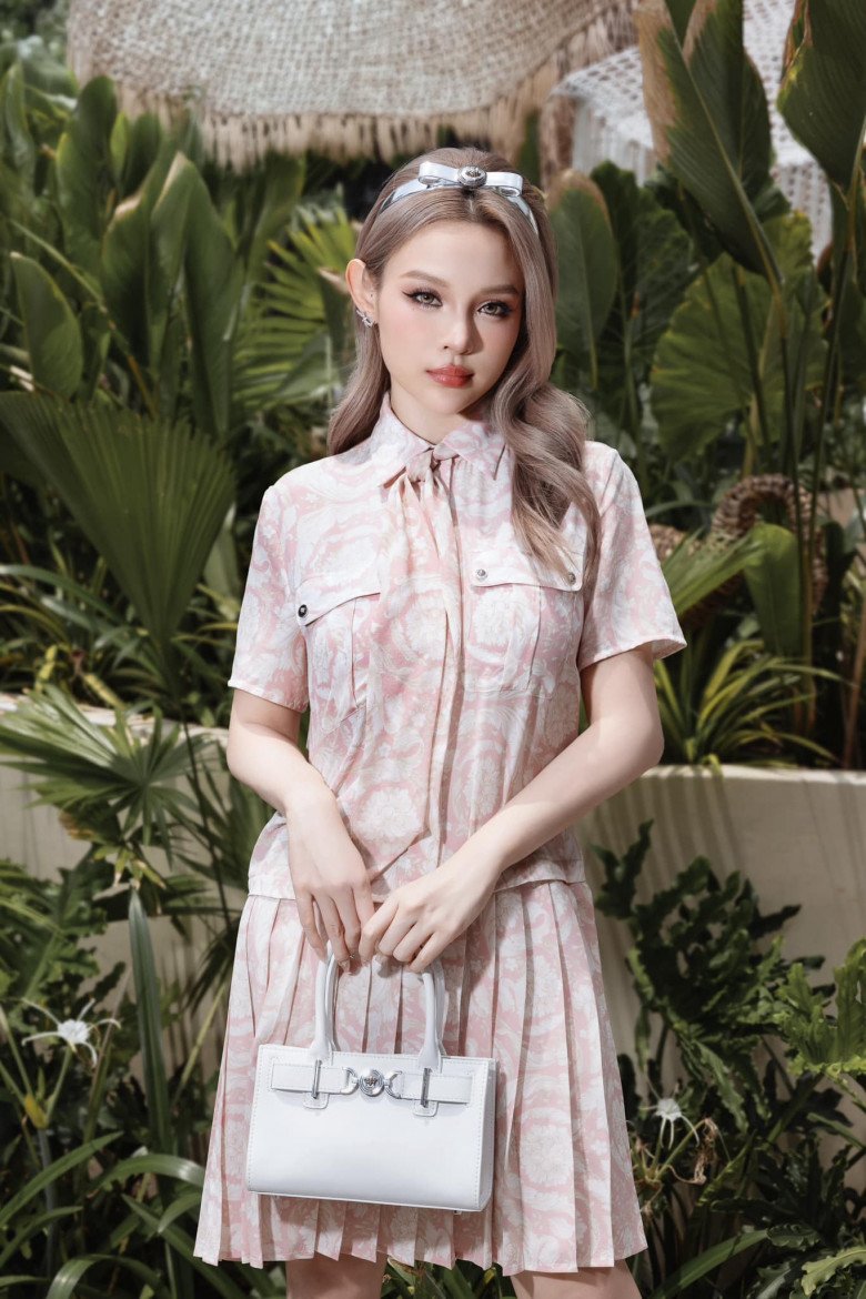 Huyền Baby không chỉ giỏi nghệ thuật mà còn kinh doanh tốt.