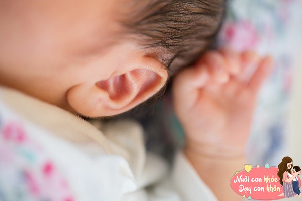 4 bộ phận trên cơ thể trẻ sơ sinh amp;#34;càng xấuamp;#34; thì bé càng khỏe mạnh - 4