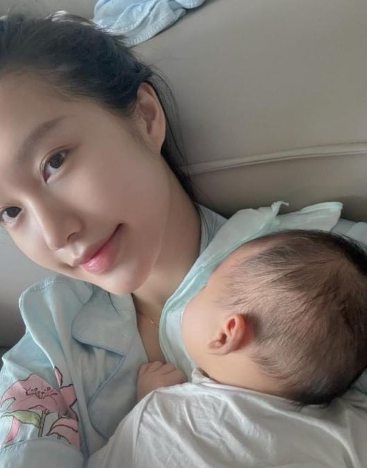 Doãn Hải My có khoảng thời gian ở cữ không quá nhiều áp lực.