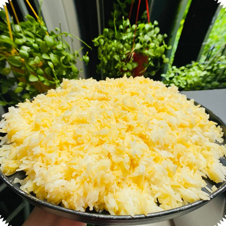 Cách làm cơm gà xối mỡ mềm trong, giòn ngoài, vàng ươm thơm phức của mẹ đảm Sài Gòn - 8