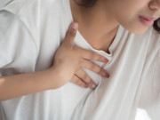 Sức khỏe - Cô gái 29 tuổi vốn khỏe mạnh bỗng phát hiện ung thư vú, bác sĩ BV Bạch Mai cảnh báo điều quan trọng này