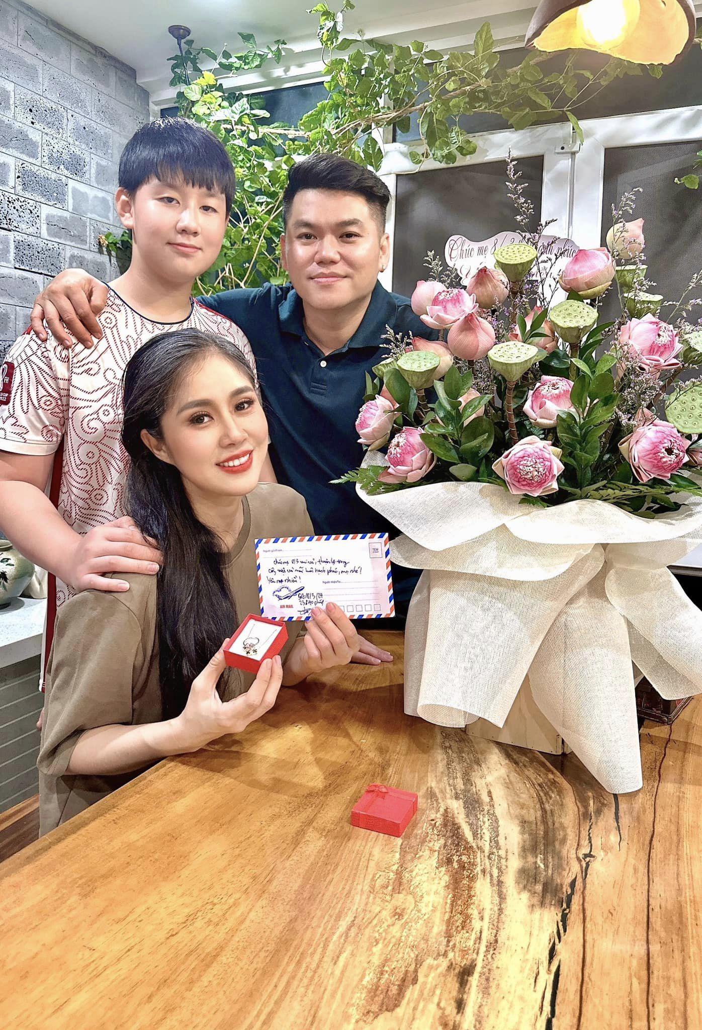 Con trai Quách Ngọc Ngoan nay trổ mã điển trai, Lê Phương phải amp;#34;kể côngamp;#34; nuôi dưỡng của người chồng thứ 2 - 5