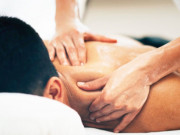 Sức khỏe - Hà Nội: Người đàn ông bị đột quỵ sau khi gọi nhân viên mát-xa về nhà thực hiện