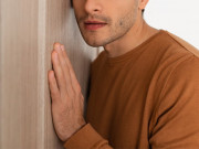 Yêu con - Mấy đêm liền cứ nghe tiếng vợ nói chuyện với con trai, tôi sợ xanh mặt vì cô ấy đã mất 2 năm