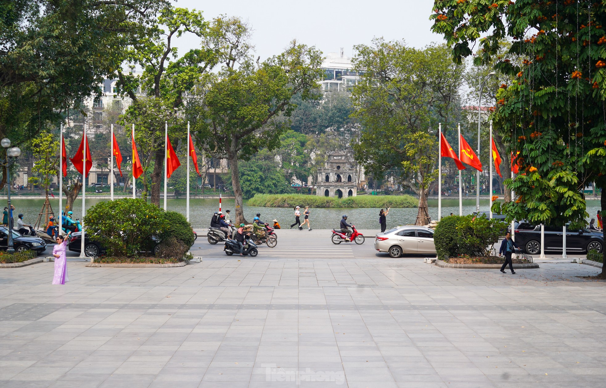 Trong thời gian tới, Hà Nội dự kiến đặt cột mốc Km0 tại khu vực trước tượng đài Vua Lý Thái Tổ.