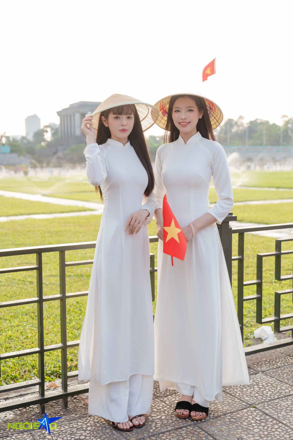 Đông nghịt amp;#39;nàng thơamp;#39; áo dài check-in ở quảng trường Ba Đình - 10