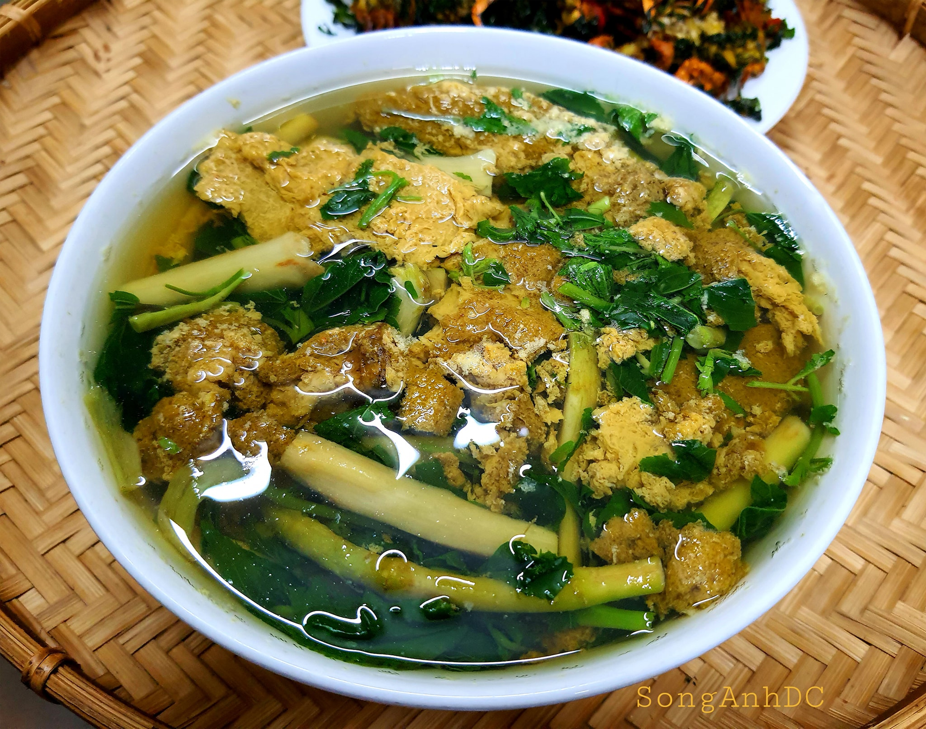 Rạm được chế biến thành một số món như om mẻ, nấu canh... Ảnh: Song Anh DC