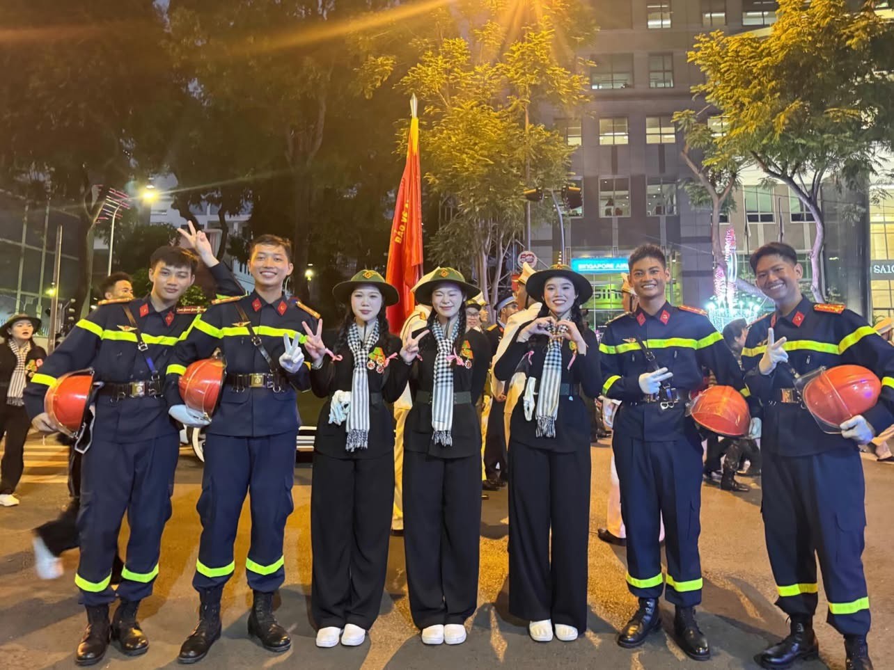 Người trẻ tham gia chiến dịch A50: 5 tháng luyện tập để vinh dự đi trong vòng tay nhân dân - 6