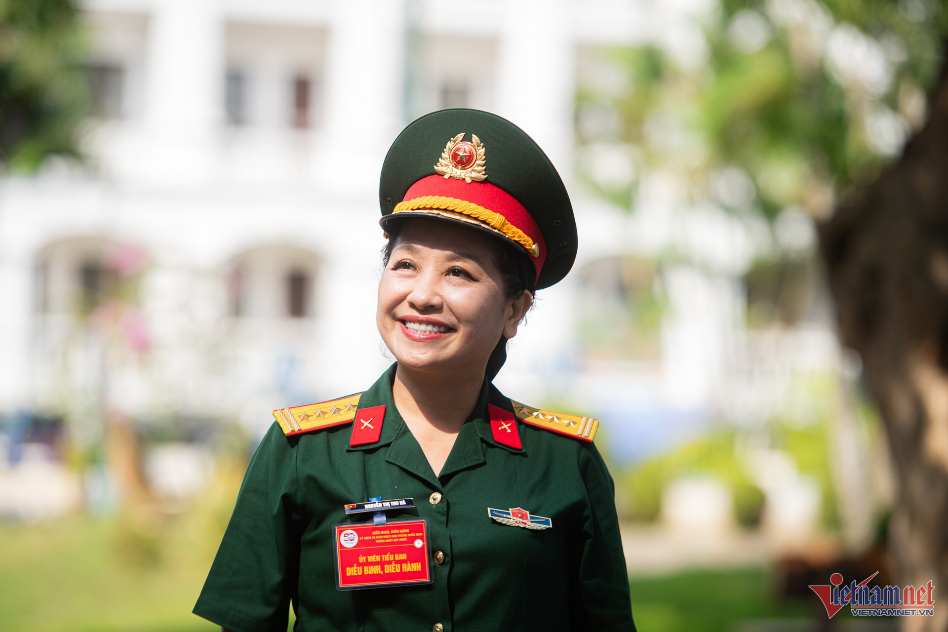 Đại tá Thu Hà lấy lời dạy của Chủ tịch Hồ Chí Minh làm kim chỉ Nam trong công việc. 