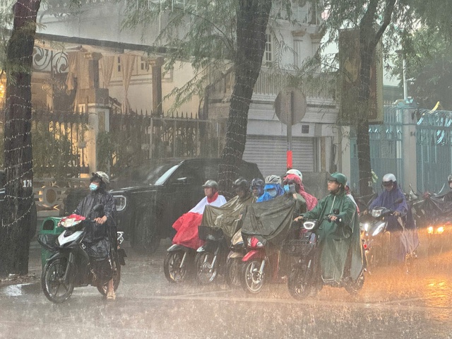 Nhiều tuyến phố ở Hà Nội có khả năng ngập lụt do mưa lớn. Hình minh họa