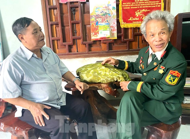 Ông Nguyễn Văn Thí chia sẻ về những năm tháng chiến đấu vì độc lập dân tộc.