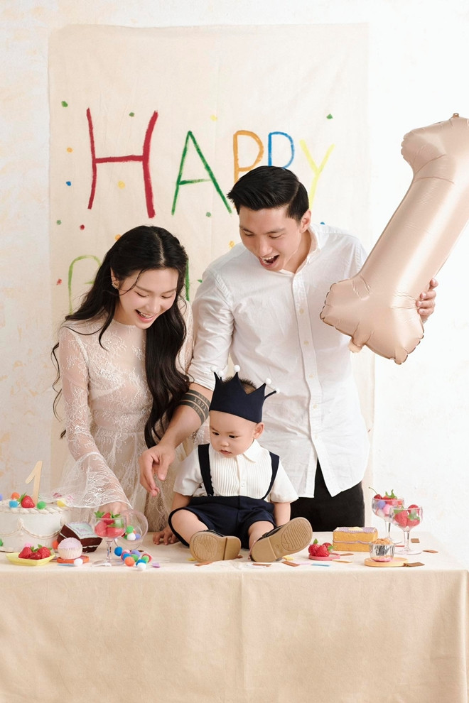 Doãn Hải My và Đoàn Văn Hậu mở tiệc mừng sinh nhật con trai, có NSƯT Quang Thắng góp mặt - 6