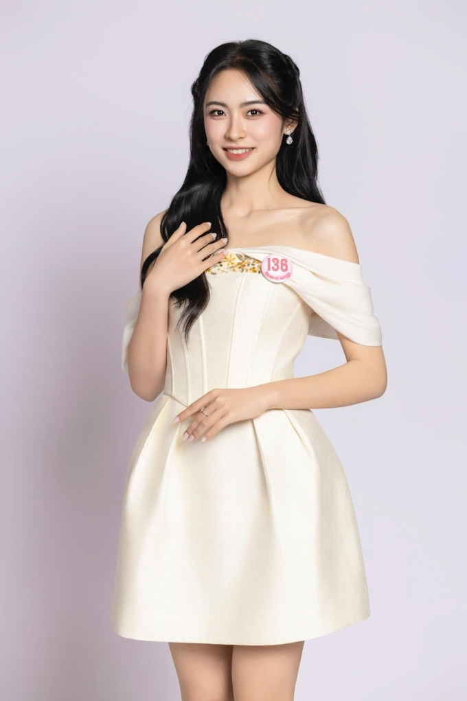 Từ đầu cuộc thi, Vân Nhi đã được đánh giá là một trong những ứng cử viên sáng giá bởi chiều cao nổi bật, gương mặt xinh xắn và kinh nghiệm catwalk.