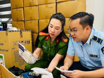 Công an Hà Nội thu giữ hơn 100 tấn hàng hóa thực phẩm chức năng, thiết bị y tế giả