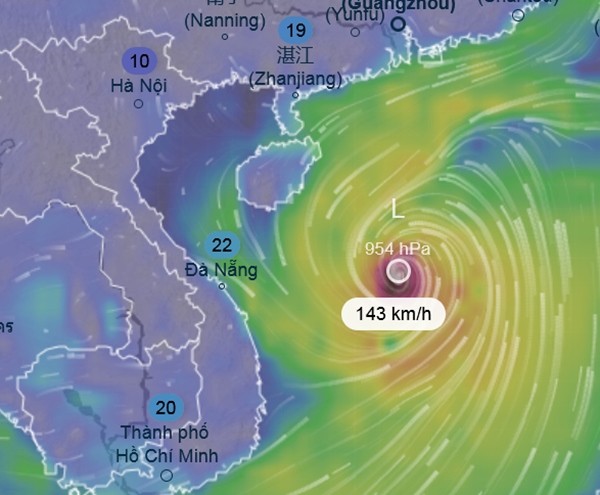 GFS dự báo sắp tới sẽ có bão ở Biển Đông, trong hình là dự báo cho ngày 28/5, khi đó cơn bão có sức gió đến 143 km/h (cấp 13). Ảnh: Ventusky, GFS.
