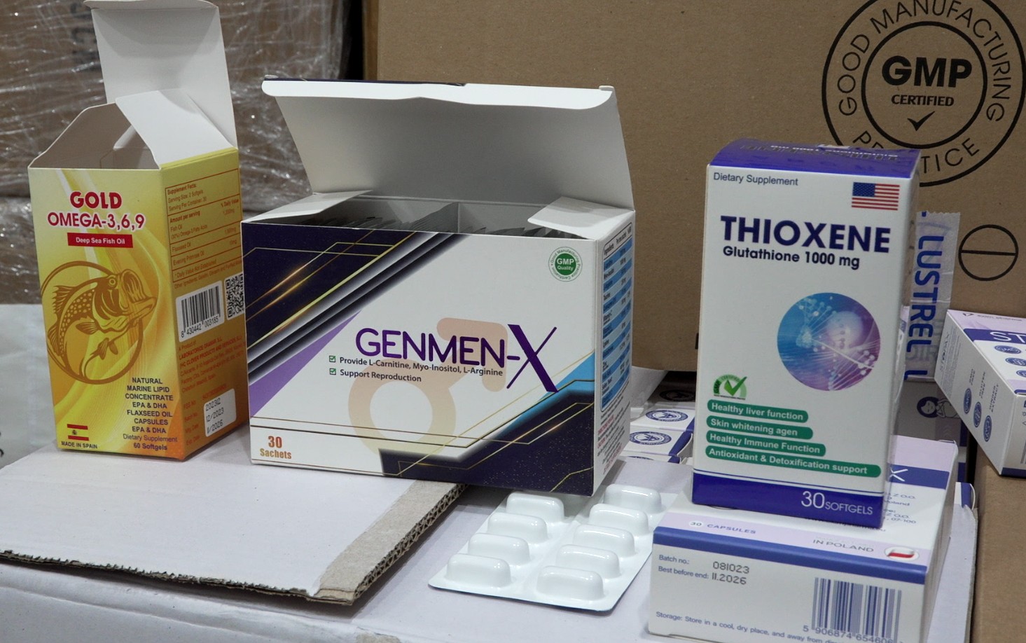 Vụ thu giữ hơn 100 tấn thực phẩm chức năng, thiết bị y tế giả: Điểm tên những mặt hàng đã bán ra thị trường - 8