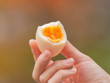 3 cách tăng protein cho bữa sáng khi không có thời gian nấu nướng