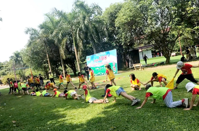 Phụ huynh cần thông thái và tỉnh táo để chọn những khóa học hè đúng, trúng, đảm bảo an toàn tối đa cho con.