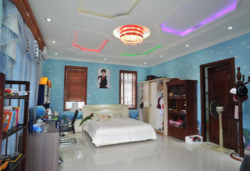 Ngắm biệt thự 100 tỷ tại quận Tân Bình của nữ nghệ sĩ thuê 7 giúp việc hỗ trợ, tuổi 52 vẫn trẻ đẹp - 21
