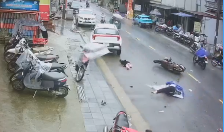 Hiện trường vụ tai nạn. Ảnh cắt clip.