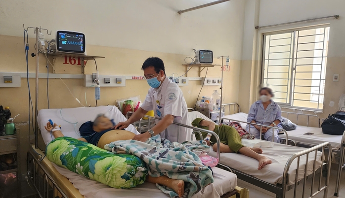 Bệnh nhân mắc COVID-19 điều trị tại Bệnh viện Bệnh nhiệt đới TP HCM