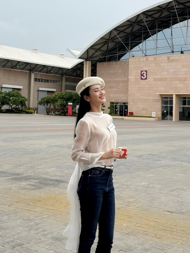 Hoa hậu Ý Nhi được một chuyên trang dự đoán giành vương miện Miss World 2025 - 1
