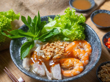 Món bún đặc sản ở Sóc Trăng tên gọi gây tò mò, du khách tưởng sai chính tả