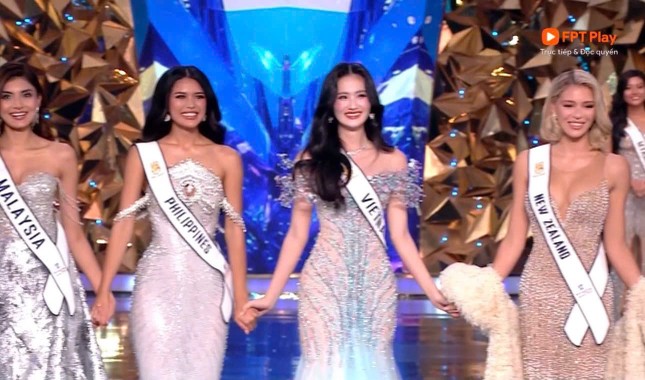 Điều khác lạ của bộ váy dạ hội Hoa hậu Ý Nhi mặc ở Chung kết Miss World 2025 - 10