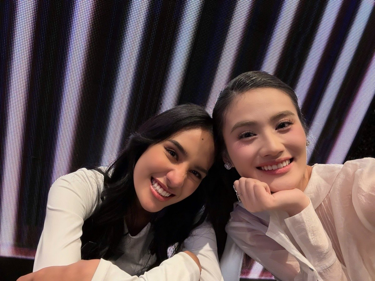 Ý Nhi chia sẻ về bạn cùng phòng - Tân Miss World 2025 Opal Suchata Chuangsri - 10