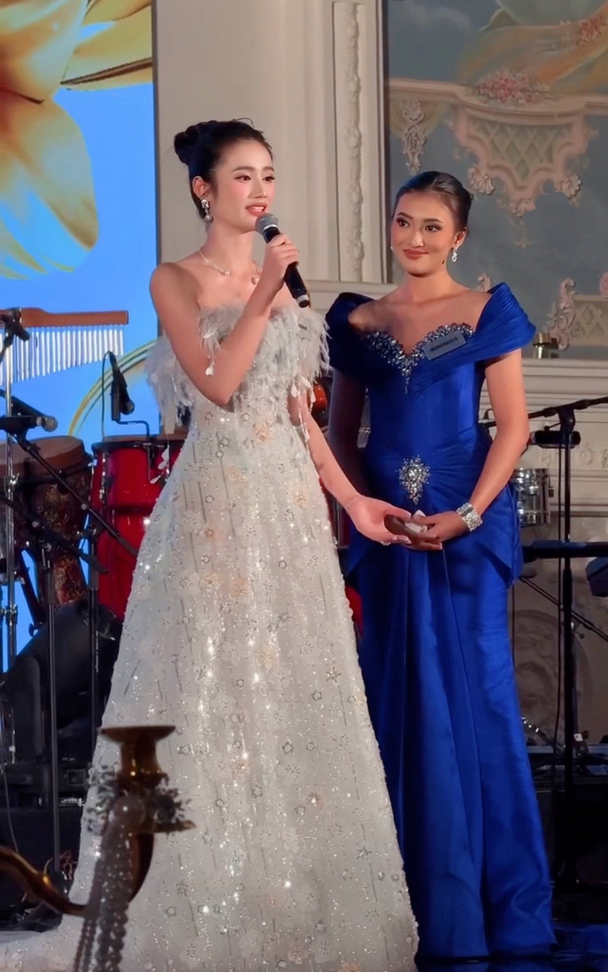 Ý Nhi chia sẻ về bạn cùng phòng - Tân Miss World 2025 Opal Suchata Chuangsri - 11